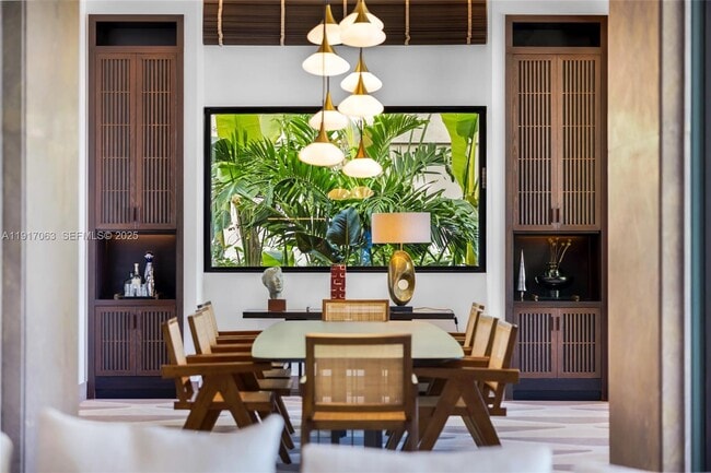 Foto del edificio - 200 W Rivo Alto Dr