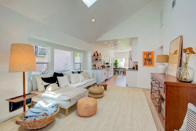 Foto del edificio - 3412 Thorpe Ave