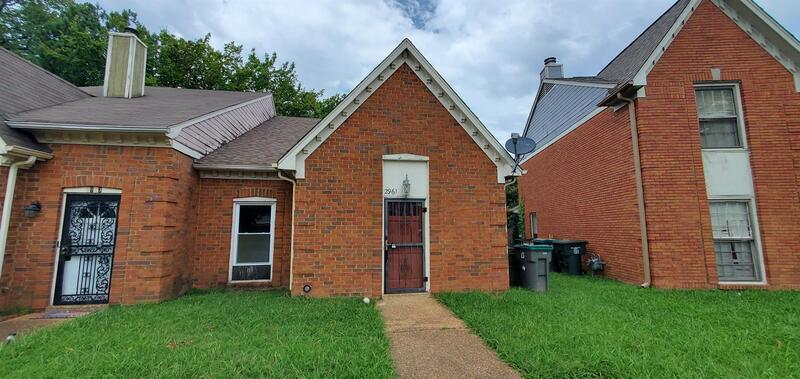 Foto principal - 2961 Charlestowne Pl