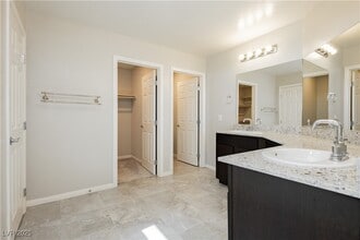 Building Photo - 4435 Stardusk Falls Ave