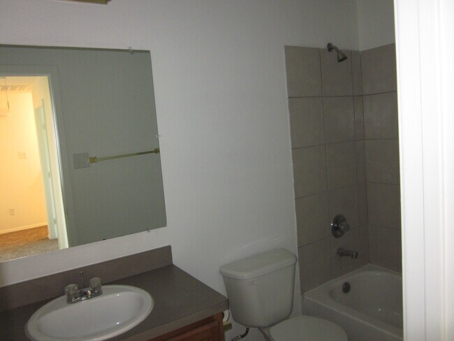 Foto del edificio - 7513 Ederville Rd