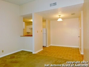 Foto del edificio - 6308 Waddesdon Wood