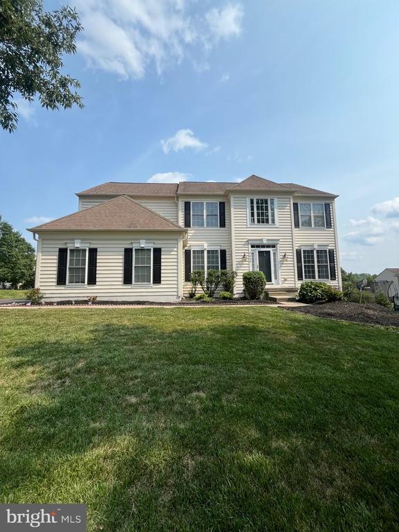 Building Photo - 2825 Mountain Laurel Dr