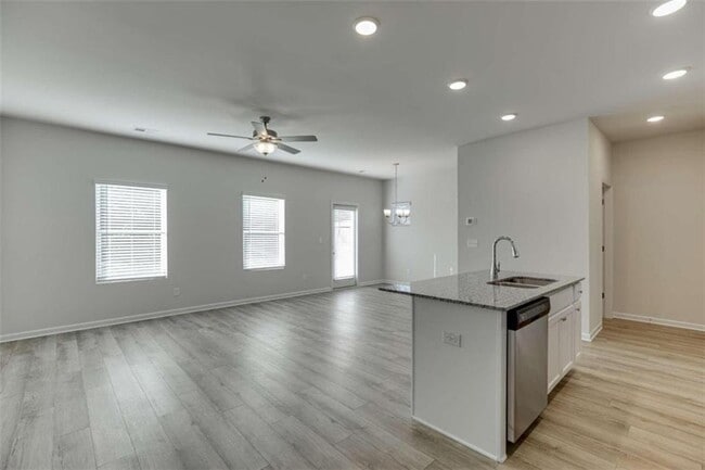 Building Photo - 4741 Medlock Ln
