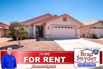 Building Photo - 4534 Redwood St