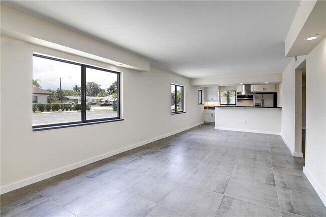 Foto del edificio - 200 NW 25th St