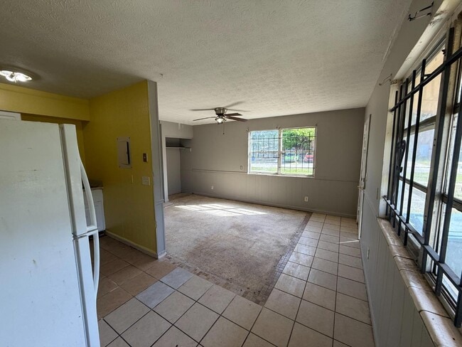 Building Photo - 4505 Wrico Dr