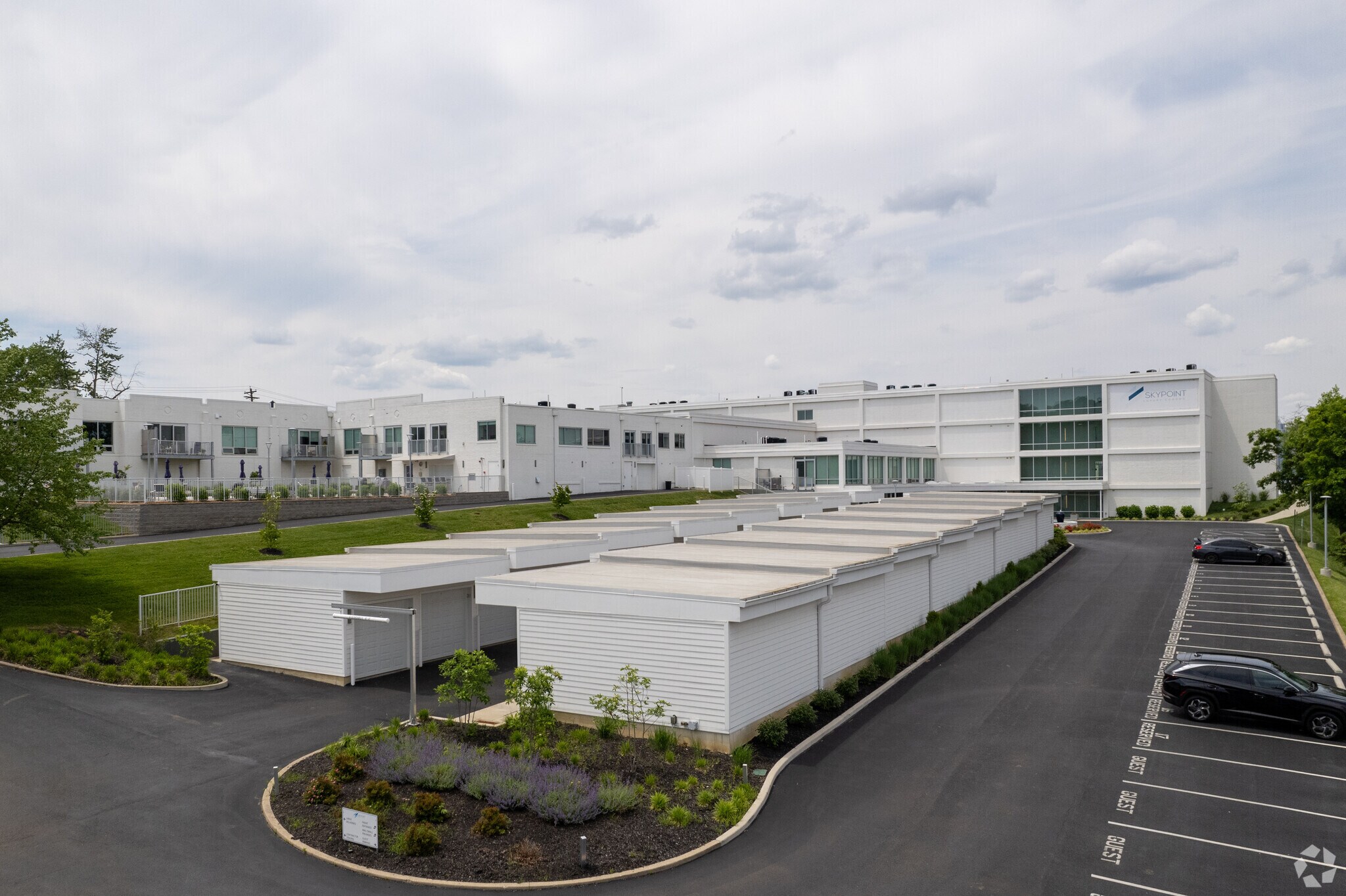 Skypoint Luxury Condos