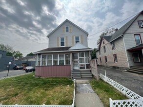 Building Photo - 234 Grand Ave