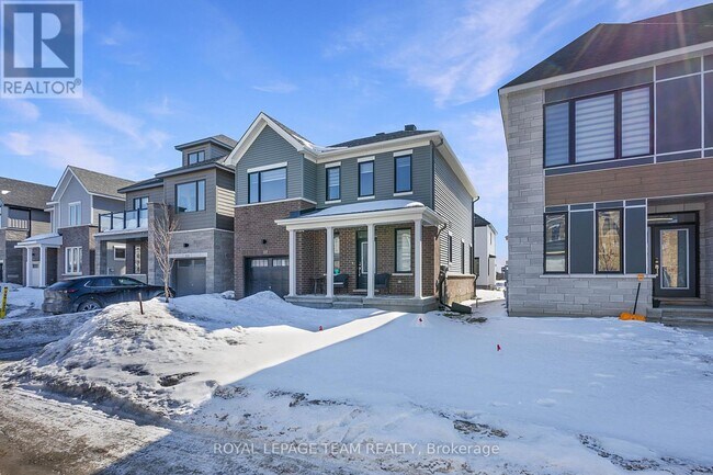 Building Photo - 331 Peninsula Rd