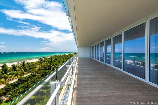 Building Photo - 9111 Collins Ave