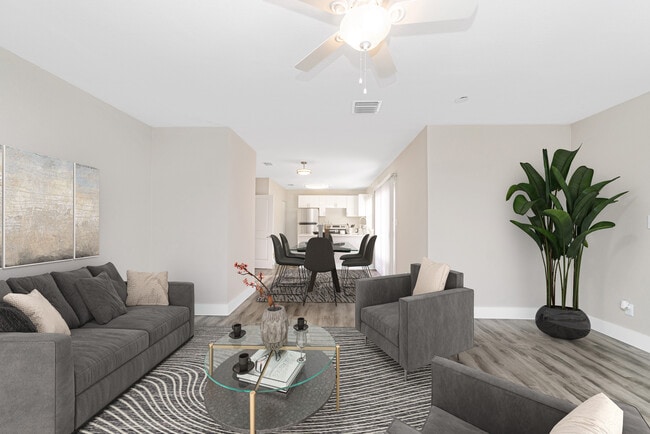 Photo - The Hammocks off 6th Apartments