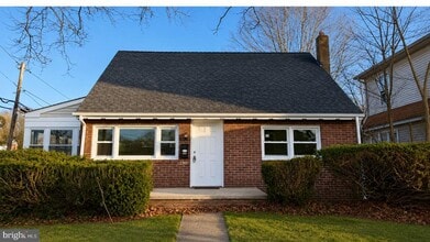 Building Photo - 2220 Brunswick Ave