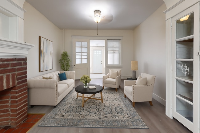 Building Photo - Wissinoming House for Rent