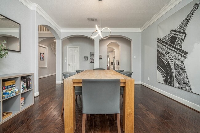 Building Photo - 5907 Ballina Canyon Ln