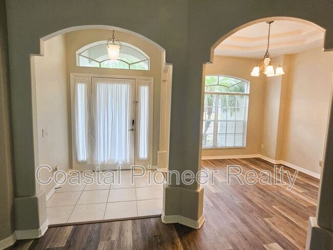 Building Photo - 21144 Tyrell Way