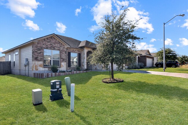 Foto del edificio - 2321 Vicksburg Ln