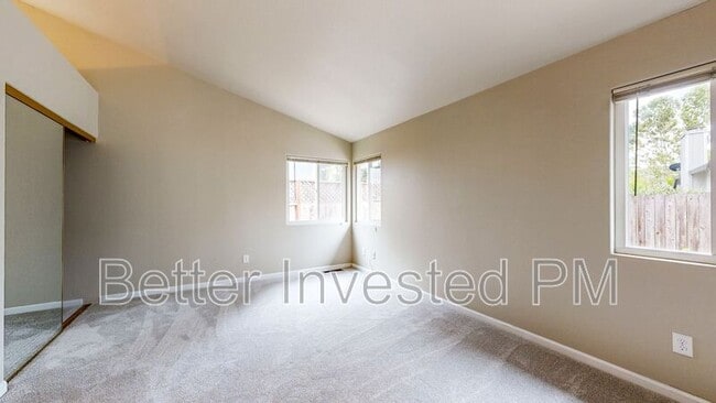 Building Photo - 2328 Providence Ct