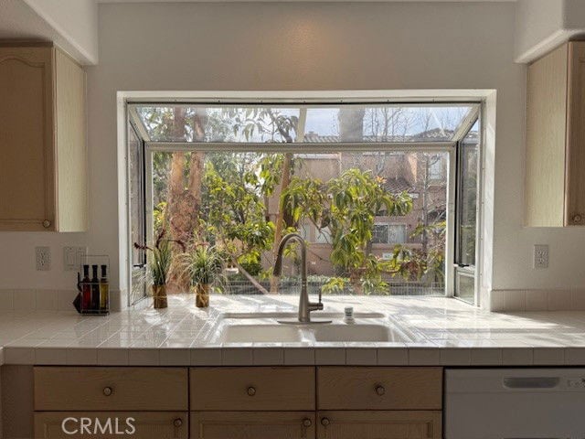 Foto del edificio - 2801 Sepulveda Blvd