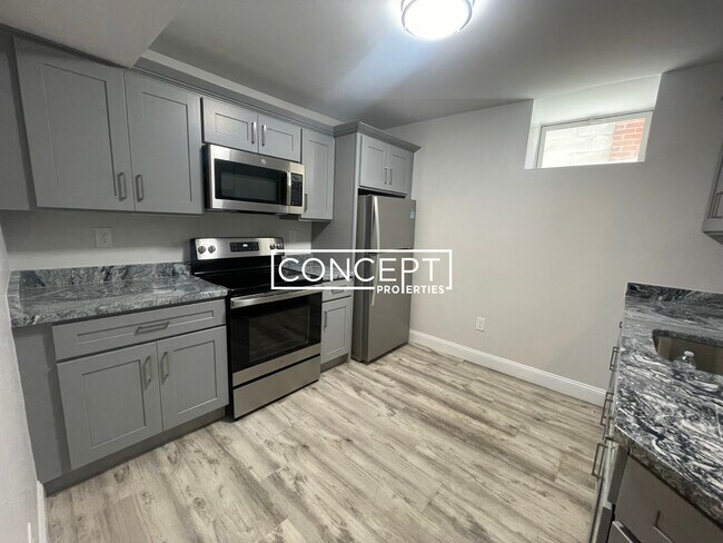 Building Photo - 18 Verrill St