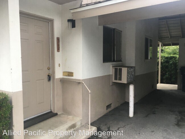 Foto del edificio - 310 La Paloma St