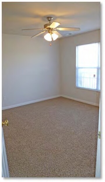 Building Photo - 1159 Mechanics Way