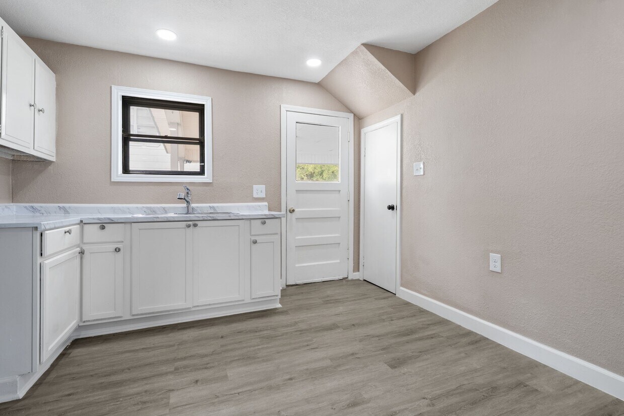 Foto principal - 1225 3rd Ave N