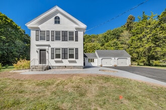 Building Photo - 99 Horse Pond Rd