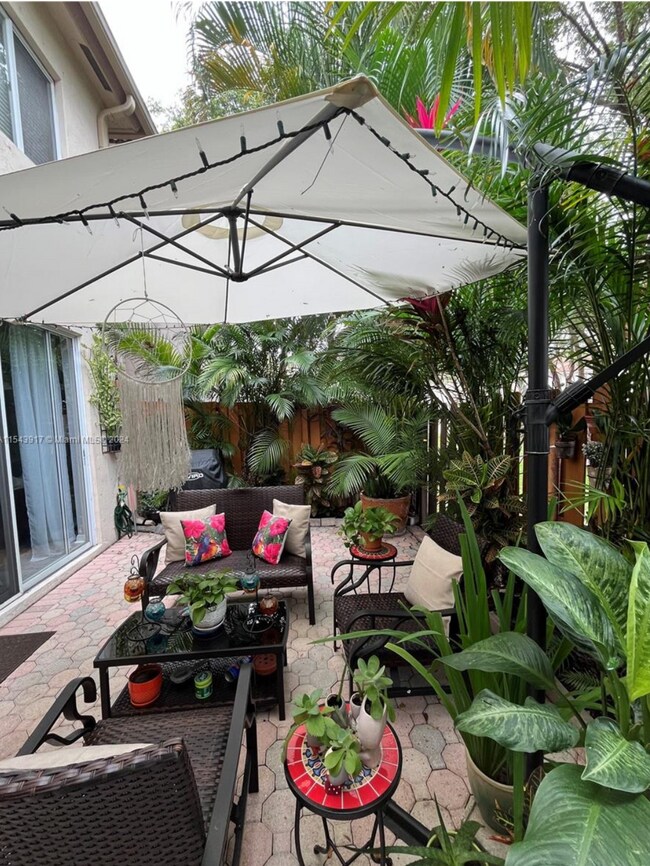Foto del edificio - 11182 NW 73rd Ter