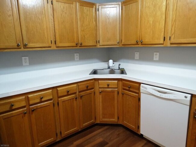 Foto del edificio - 1238 Magnolia Ln