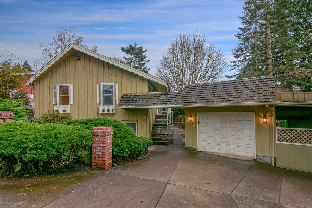 Foto principal - 1217 NE 66th St