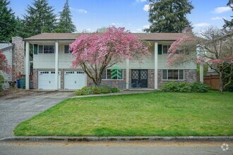 Building Photo - 215 145th Pl NE