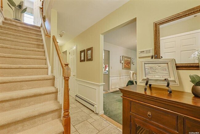 Foto del edificio - 9 Lone Hill Pl