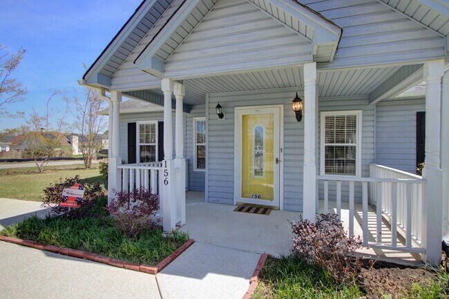 Building Photo - 156 Pecan Grove Ave