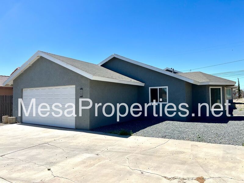 16461 Spruce St, Hesperia, CA 92345 House Rental in Hesperia, CA