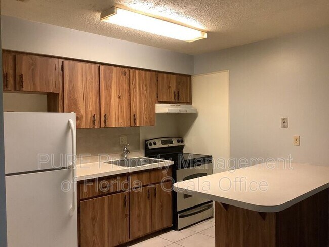 Foto del edificio - 601 NE 28 Ave
