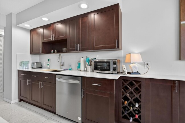 Photo - 1500 N Ocean Blvd Apartment