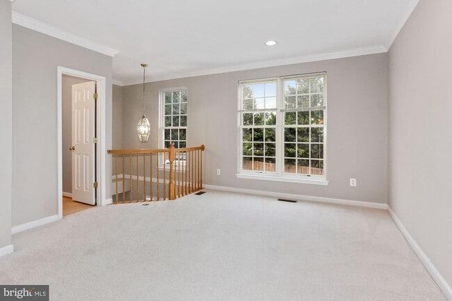 Building Photo - 7325 Ardglass Dr