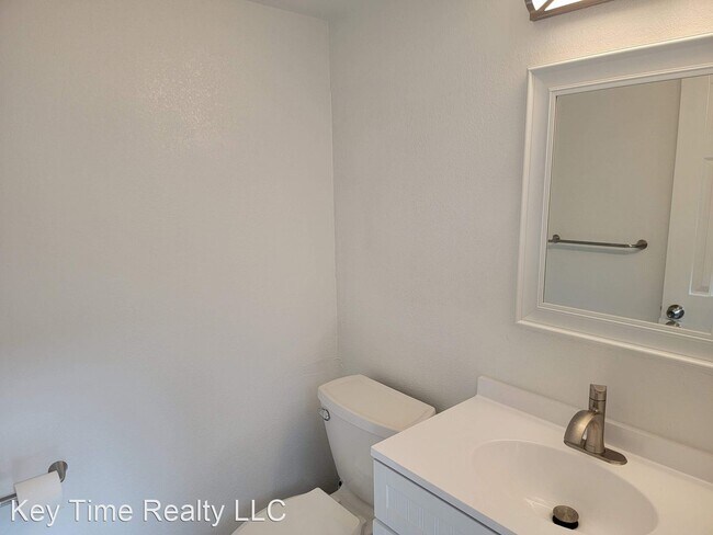 Foto del edificio - 3 br, 2.5 bath House - 1446 Lause Rd.