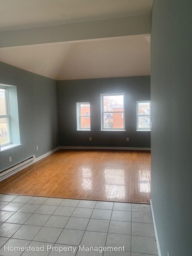 Foto principal - 1822 W Erie Ave