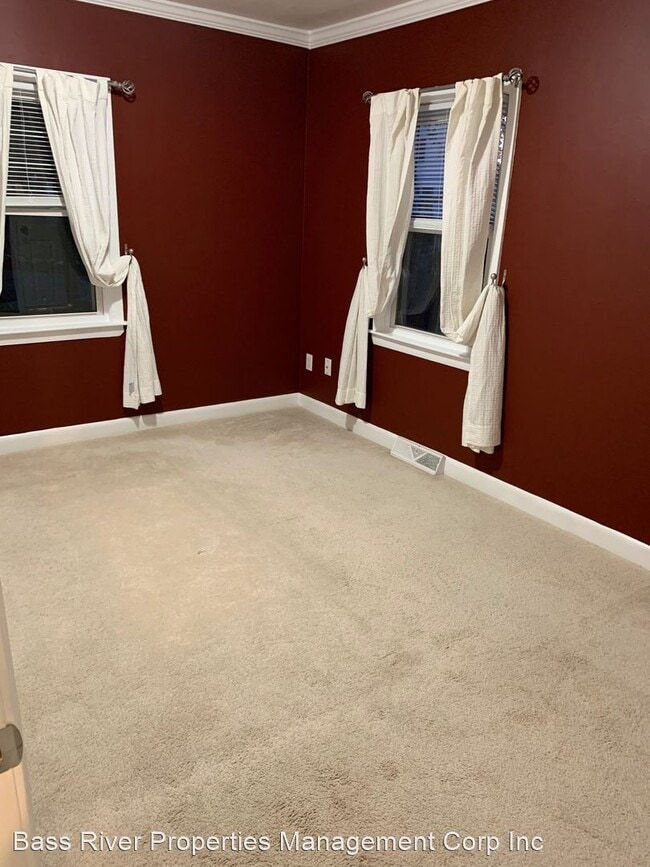 Building Photo - 2 br, 1.5 bath House - 41 Circuit Road North