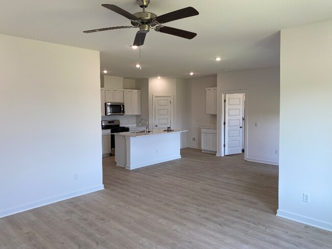 Foto del edificio - 1032 PEBBLE Dr