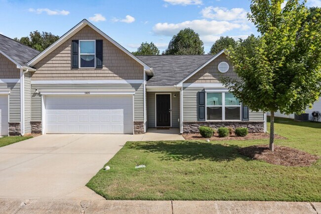 Building Photo - 1405 Amberlight Cir
