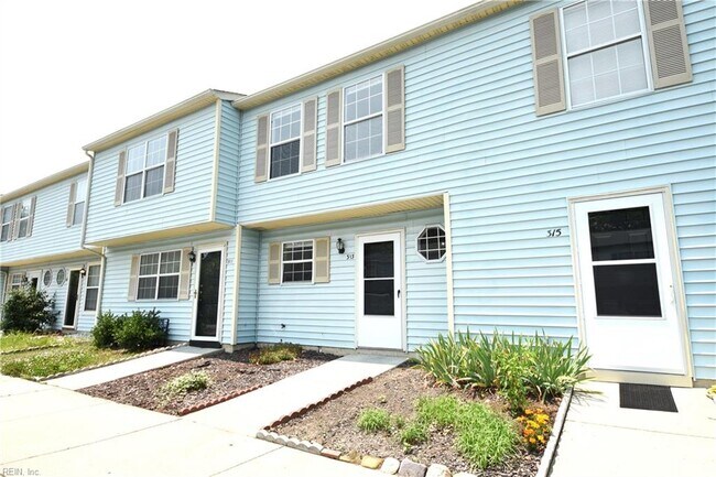 Building Photo - 313 Gaylor Ln