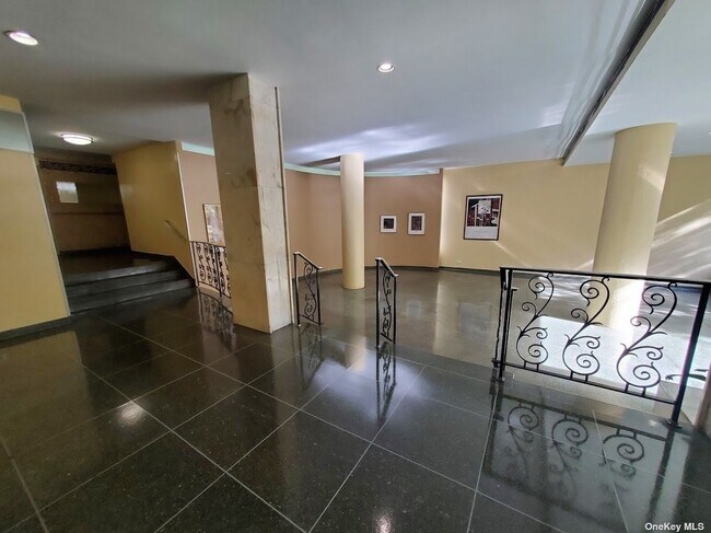 Foto del edificio - 61-15 97th St