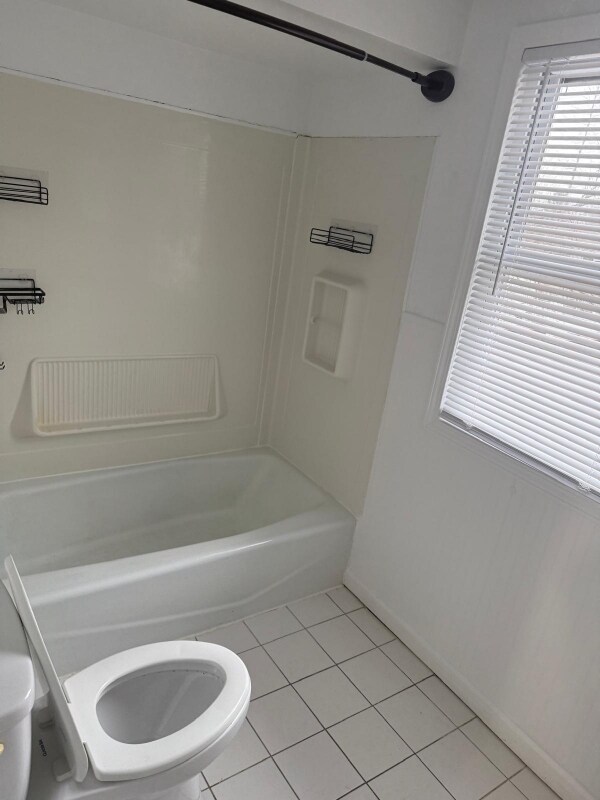 Foto del edificio - 13677 Cedar Rd