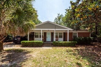 Building Photo - 1842 Gippy Ln