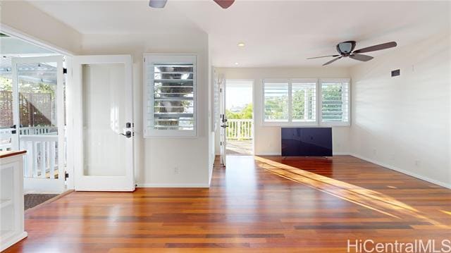 Building Photo - 3009 Alencastre Pl