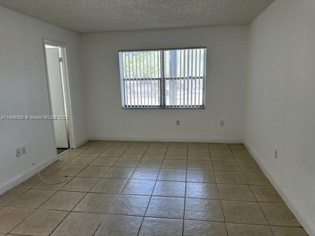 Building Photo - 4255 N University Dr