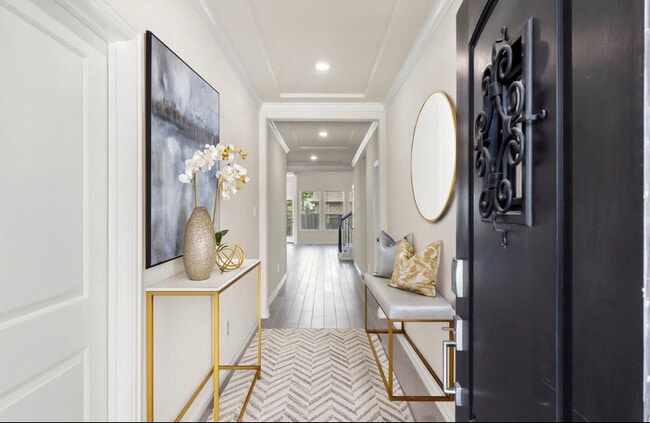 Building Photo - 4420 Mimic Dr